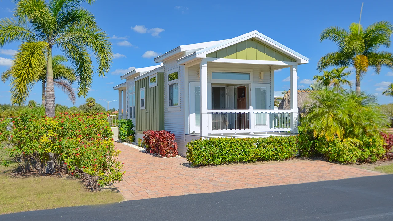 Silver Palms Cottages
